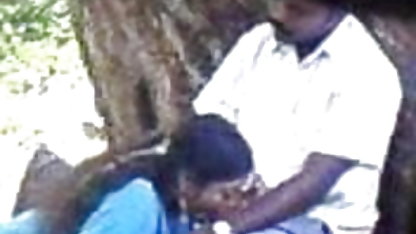 लैटिना आकर्षक बड़े पैमाने पर ब्लू फिल्म फुल एचडी 38 डीडी स्तन