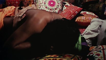 सुंदर स्तन के साथ किशोरों की फुल मूवी सेक्सी एचडी बेब कमबख्त प्यार करता है